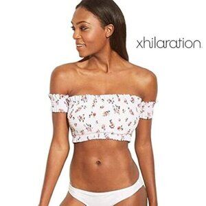 Xhilaration Women’s Smocked Cap Sleeve Bandeau Bikini Top NWT -‎ Swimwear
